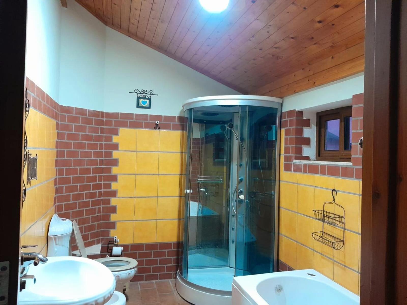 Villa Mugs Ljaknasi Esterno foto