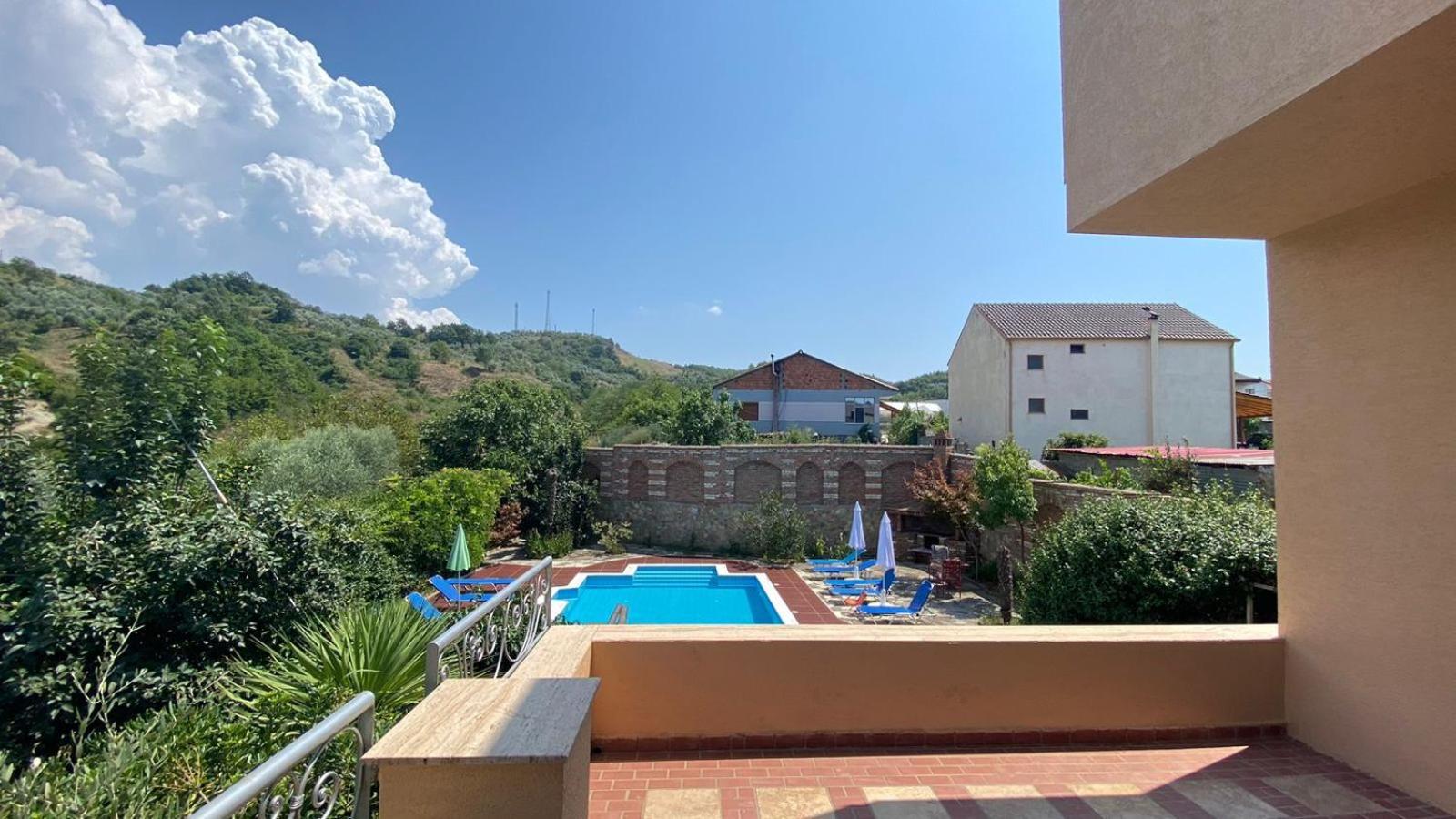 Villa Mugs Ljaknasi Esterno foto