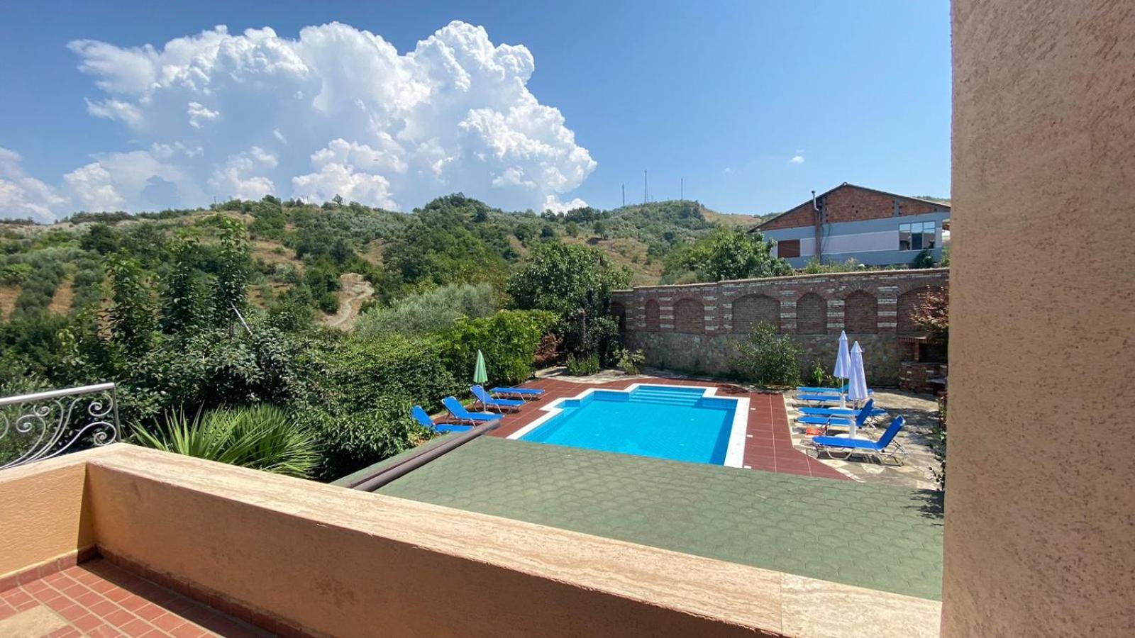 Villa Mugs Ljaknasi Esterno foto