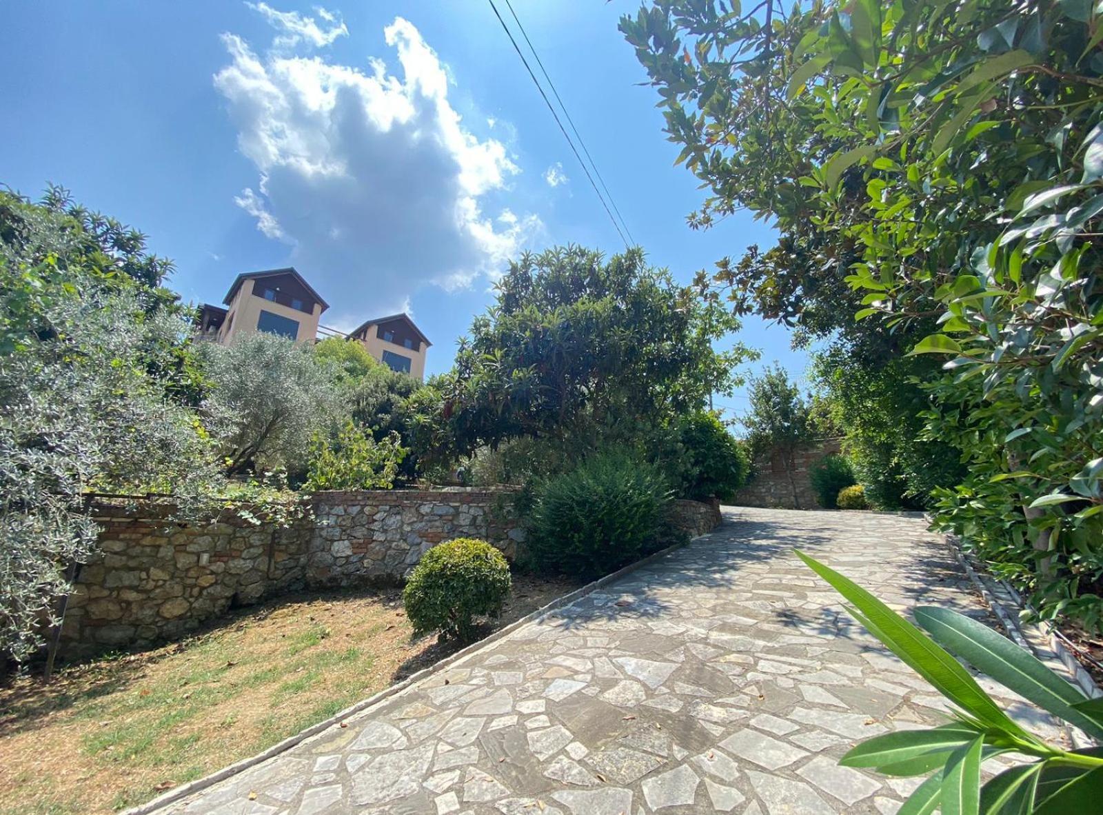 Villa Mugs Ljaknasi Esterno foto