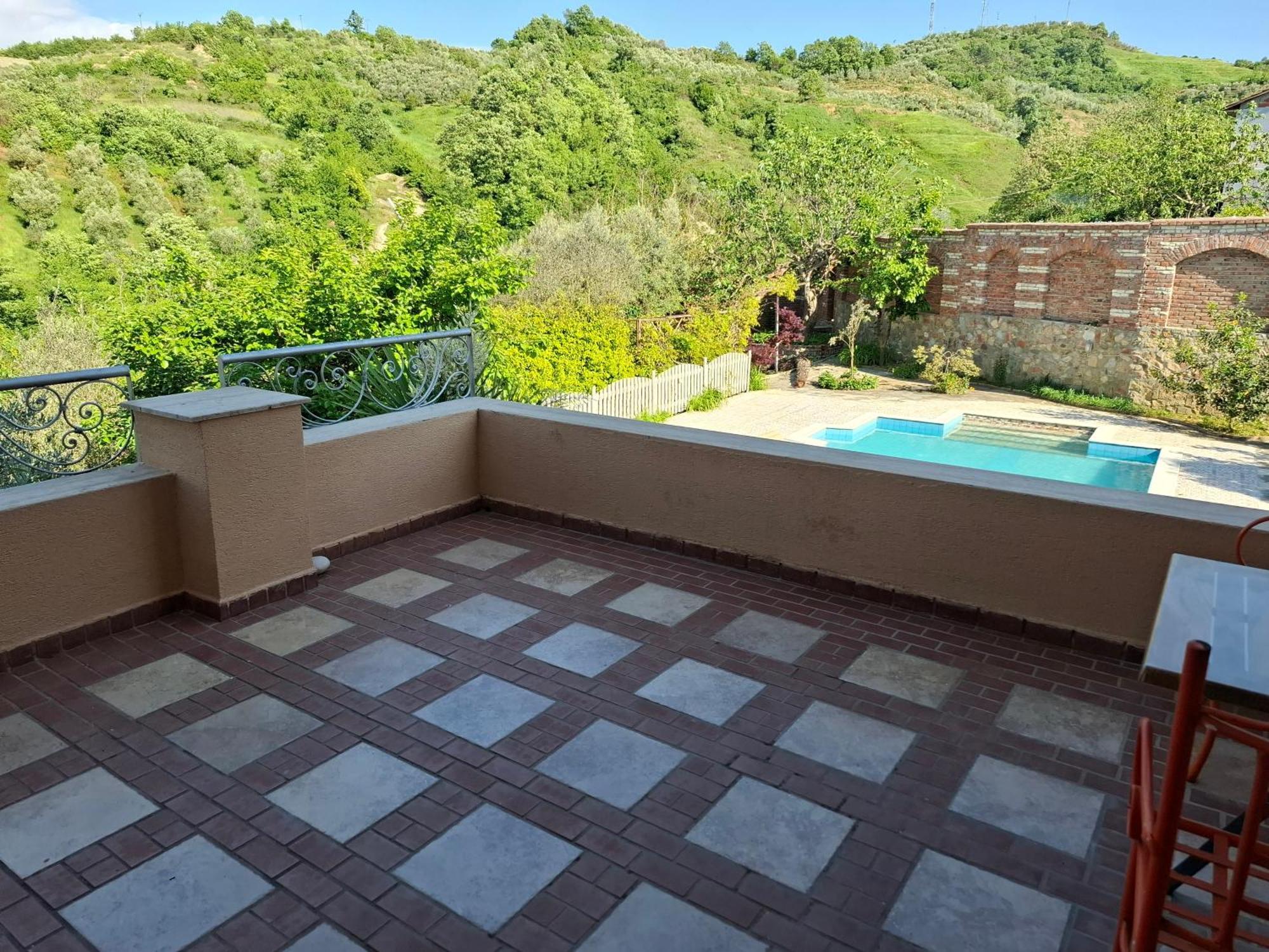 Villa Mugs Ljaknasi Esterno foto